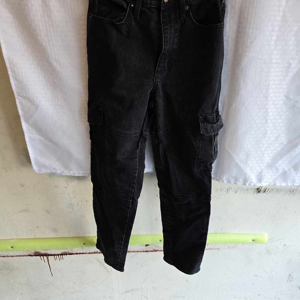 Universal Thread Men's Relaxed Black Jeans
